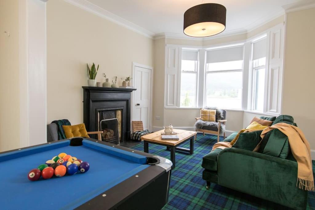 Rossmay House - 4 Bedroom Scottish Villa With Waterfront / Mountain Views Arrochar Esterno foto