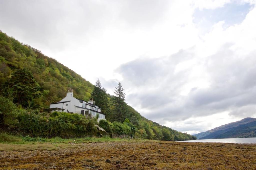 Rossmay House - 4 Bedroom Scottish Villa With Waterfront / Mountain Views Arrochar Esterno foto